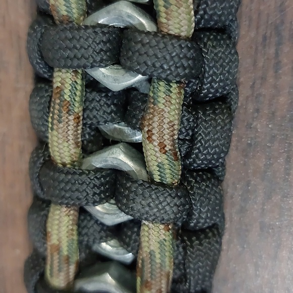 Paracord handmade bracelet. - Picture 6 of 8